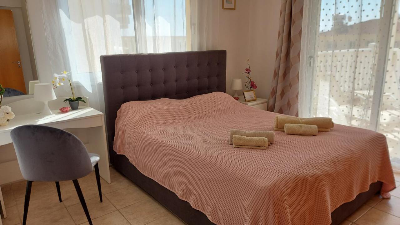 Nissi Golden Sands Sea View 2 Bedroom Apartment 아이아 나파 외부 사진